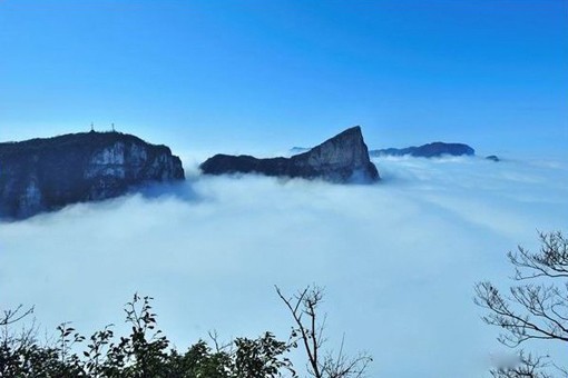 天門山頂云海.jpg